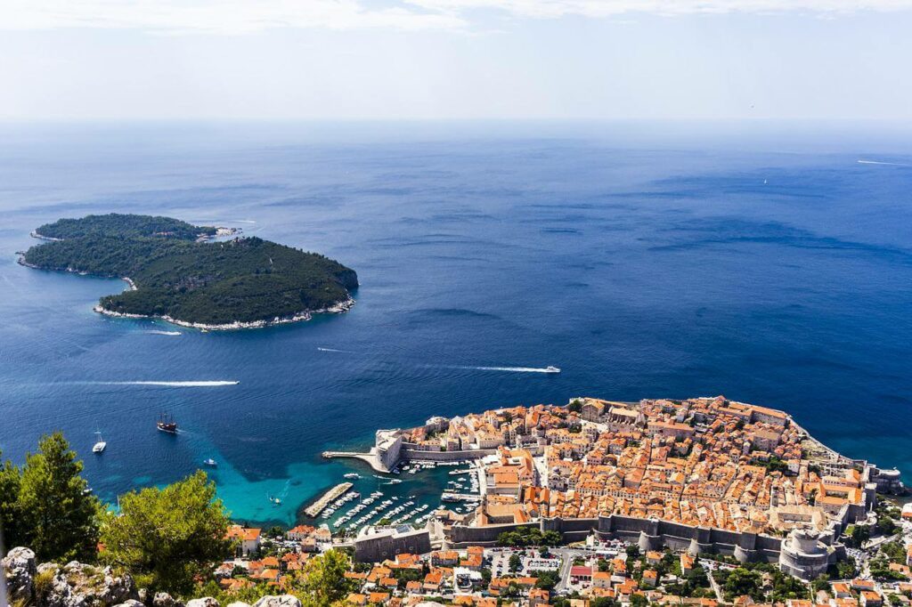 Vue plongeante île de Lokrum